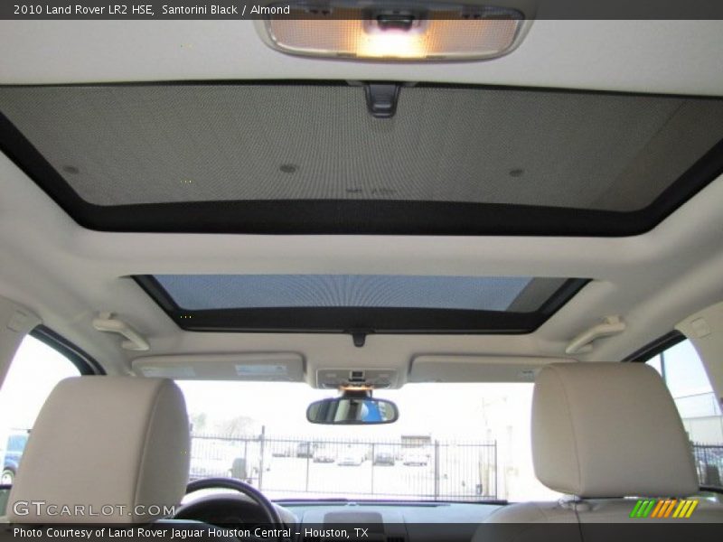 Santorini Black / Almond 2010 Land Rover LR2 HSE