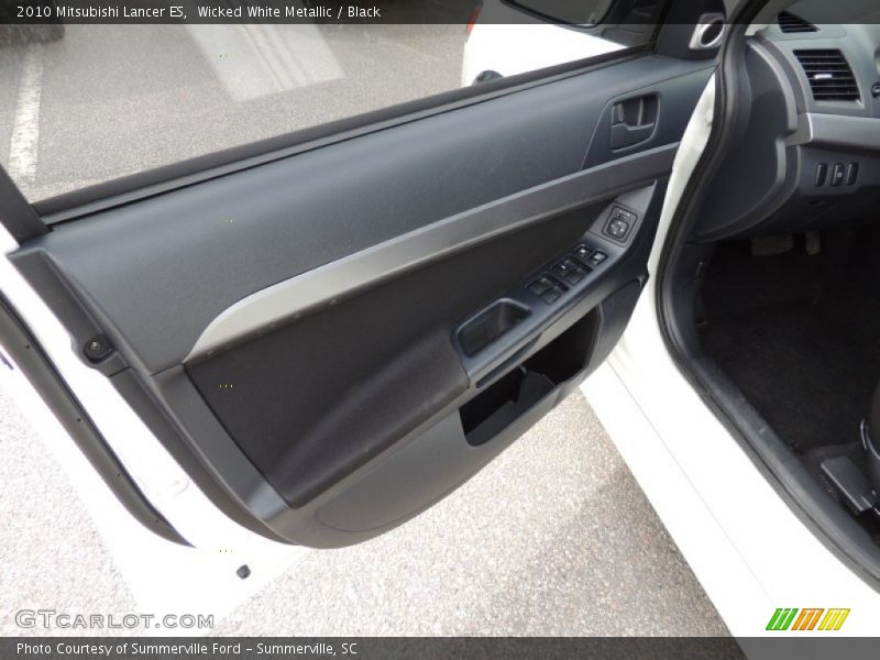 Wicked White Metallic / Black 2010 Mitsubishi Lancer ES