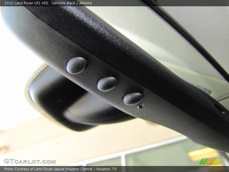 Santorini Black / Almond 2010 Land Rover LR2 HSE