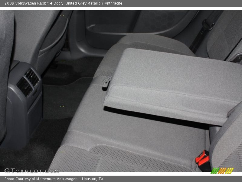 United Grey Metallic / Anthracite 2009 Volkswagen Rabbit 4 Door
