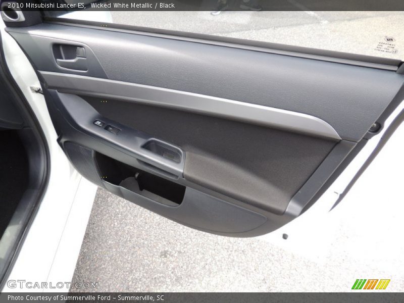 Wicked White Metallic / Black 2010 Mitsubishi Lancer ES