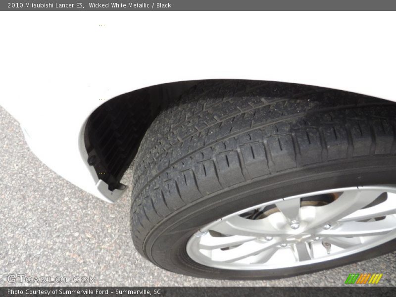 Wicked White Metallic / Black 2010 Mitsubishi Lancer ES