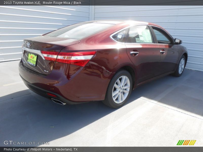 Moulin Rouge Mica / Black 2013 Toyota Avalon XLE