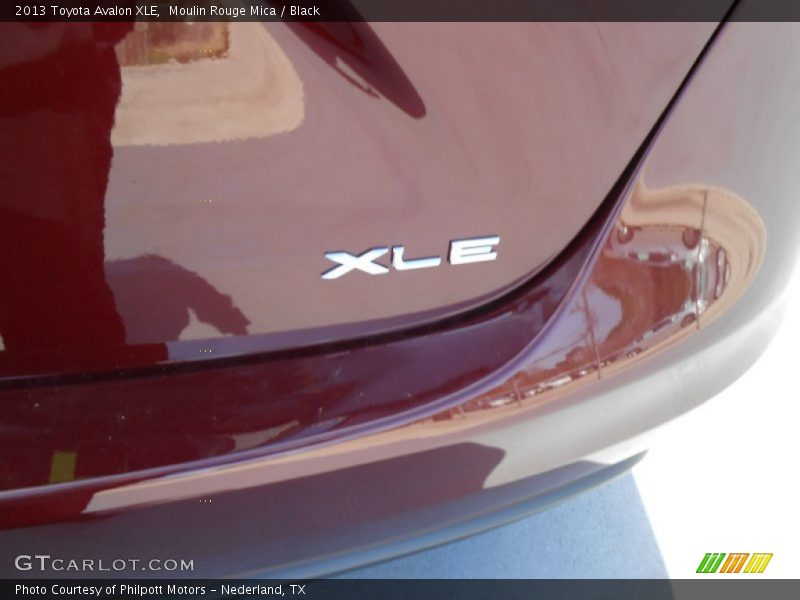 Moulin Rouge Mica / Black 2013 Toyota Avalon XLE