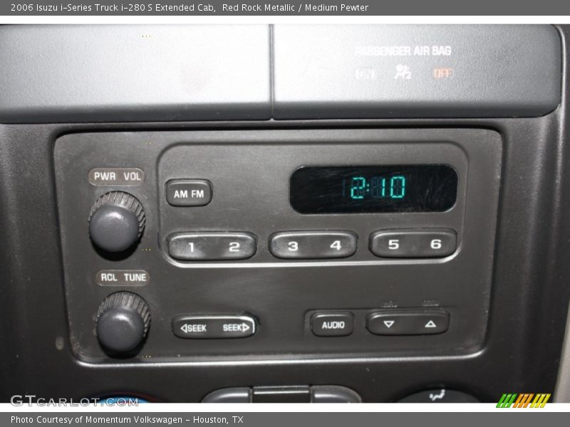 Audio System of 2006 i-Series Truck i-280 S Extended Cab