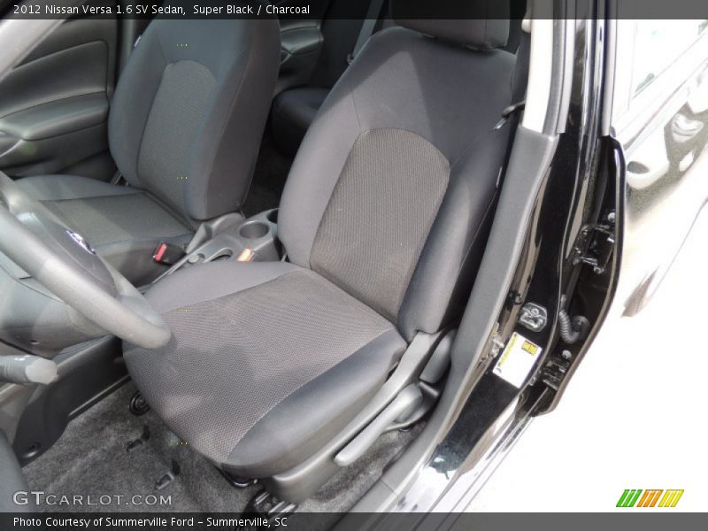 Super Black / Charcoal 2012 Nissan Versa 1.6 SV Sedan