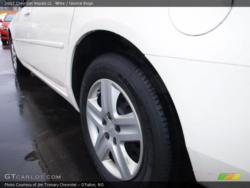 White / Neutral Beige 2007 Chevrolet Impala LS