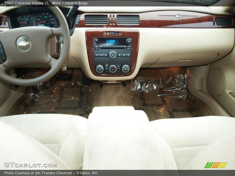 Dashboard of 2007 Impala LS