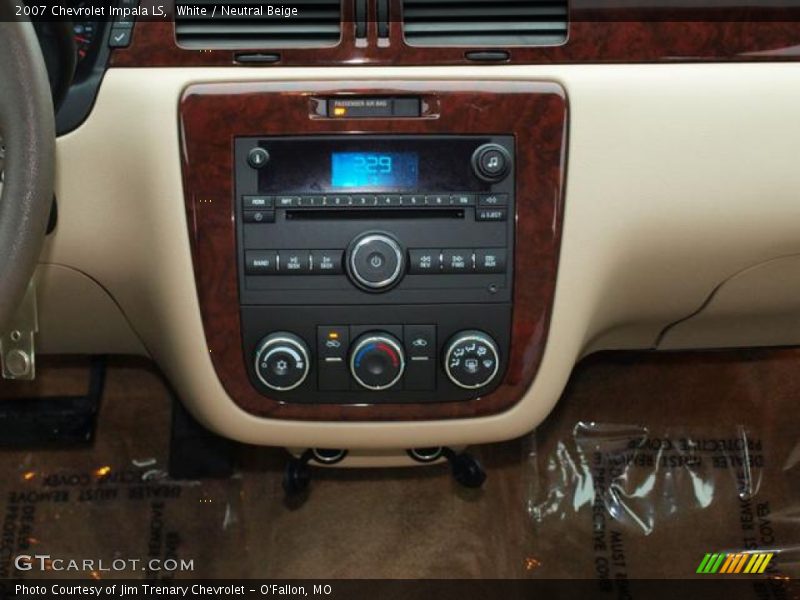White / Neutral Beige 2007 Chevrolet Impala LS