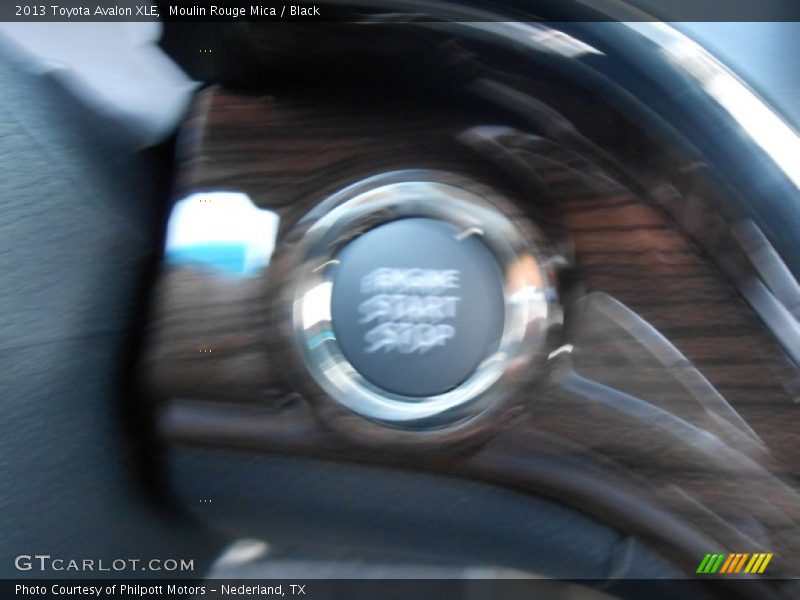 Moulin Rouge Mica / Black 2013 Toyota Avalon XLE