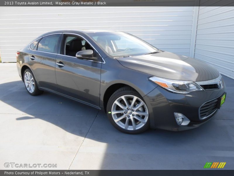 Magnetic Gray Metallic / Black 2013 Toyota Avalon Limited