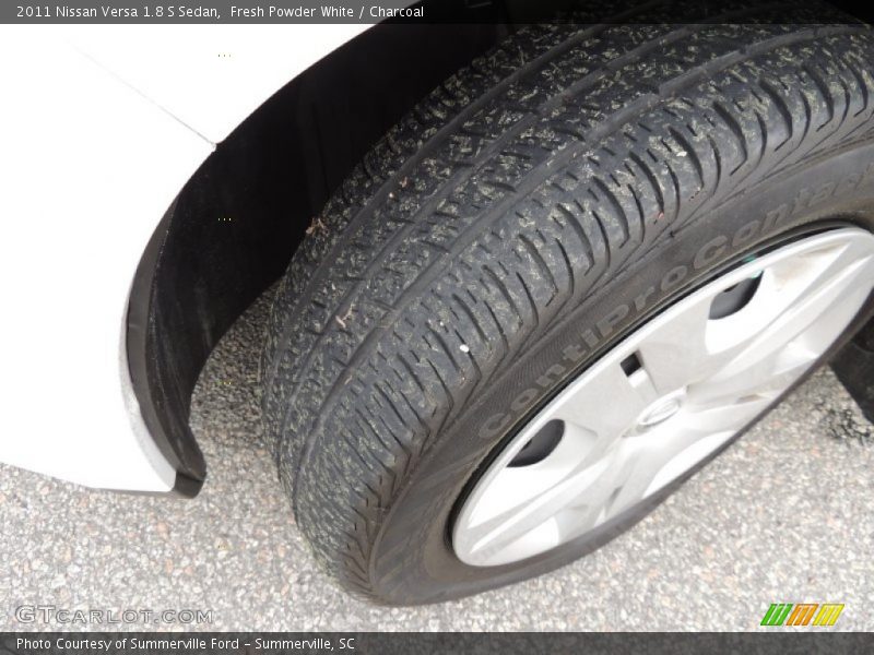 Fresh Powder White / Charcoal 2011 Nissan Versa 1.8 S Sedan