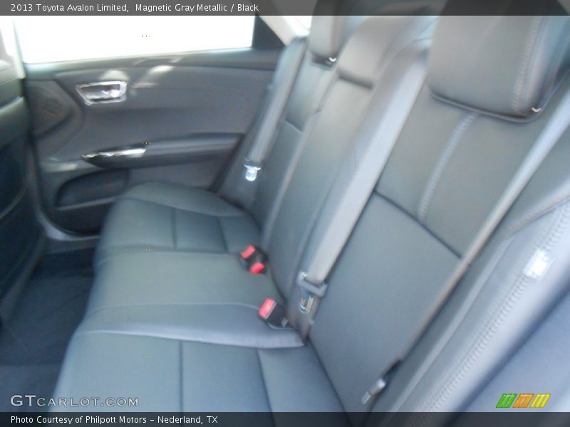 Magnetic Gray Metallic / Black 2013 Toyota Avalon Limited