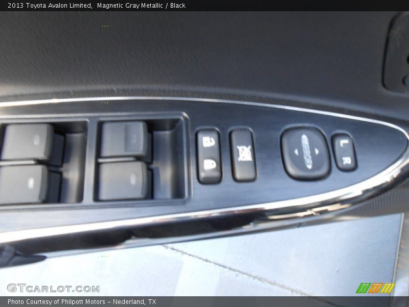 Magnetic Gray Metallic / Black 2013 Toyota Avalon Limited