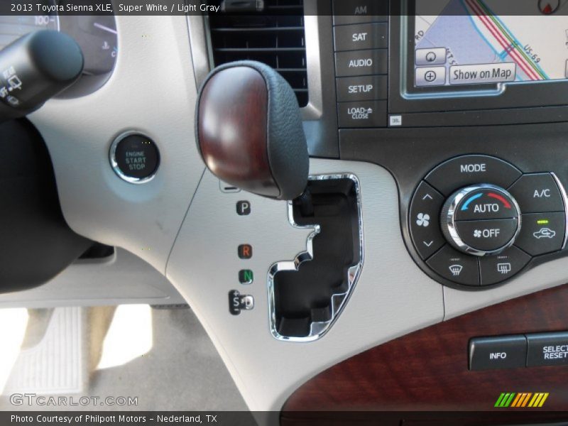 Super White / Light Gray 2013 Toyota Sienna XLE