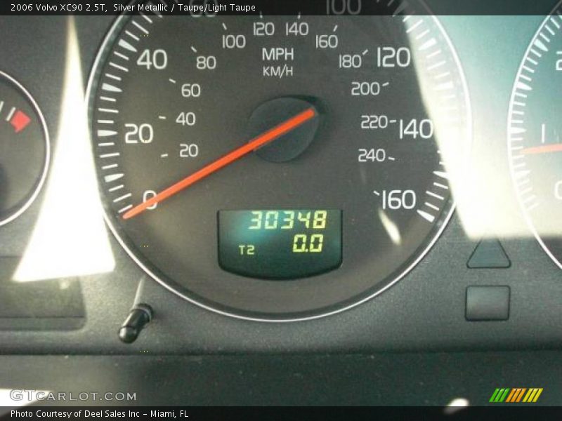 Silver Metallic / Taupe/Light Taupe 2006 Volvo XC90 2.5T