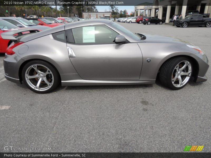 Platinum Graphite / NISMO Black/Red Cloth 2010 Nissan 370Z NISMO Coupe