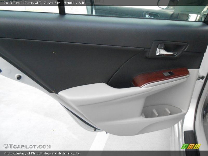 Classic Silver Metallic / Ash 2013 Toyota Camry XLE