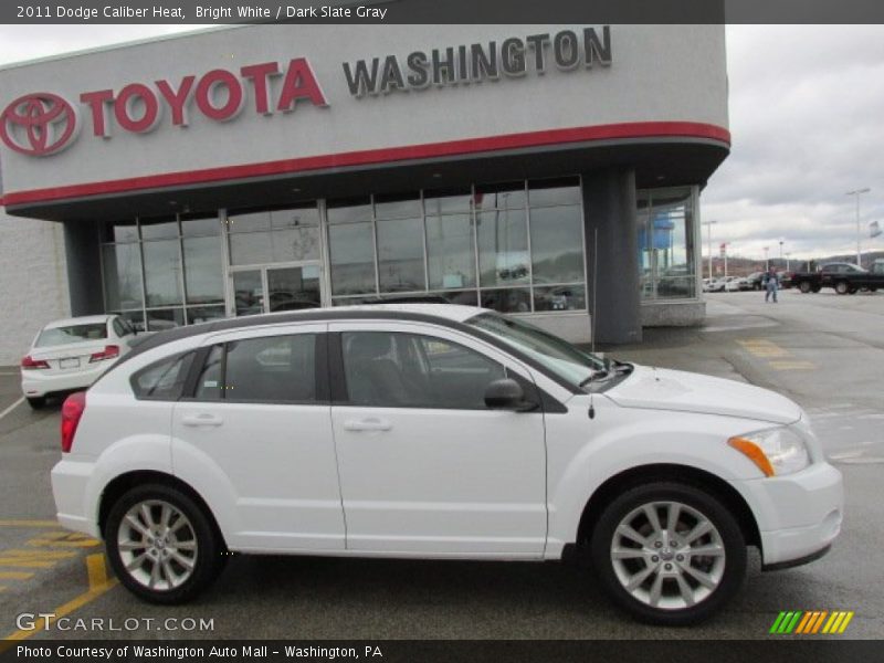 Bright White / Dark Slate Gray 2011 Dodge Caliber Heat