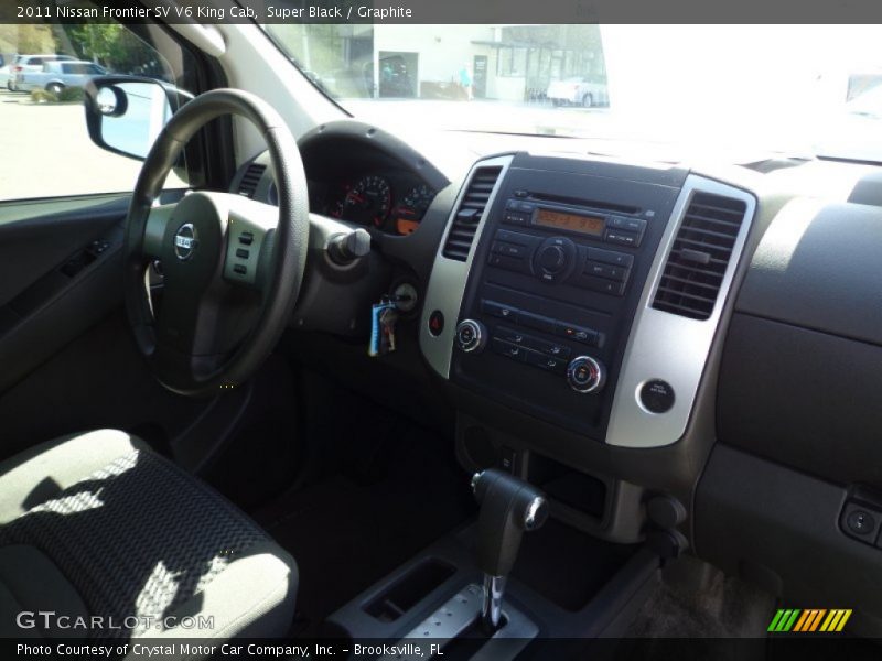 Super Black / Graphite 2011 Nissan Frontier SV V6 King Cab