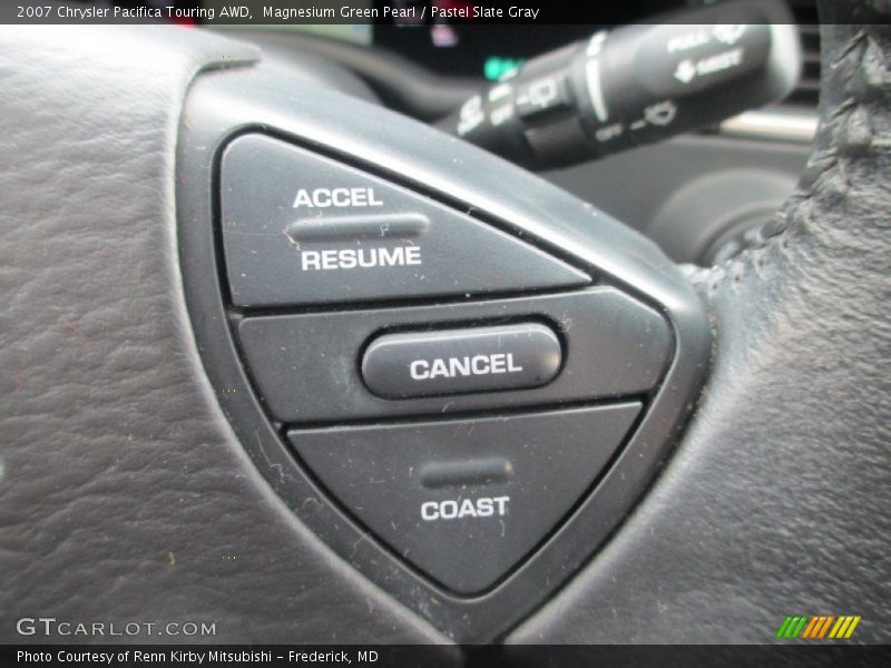 Controls of 2007 Pacifica Touring AWD