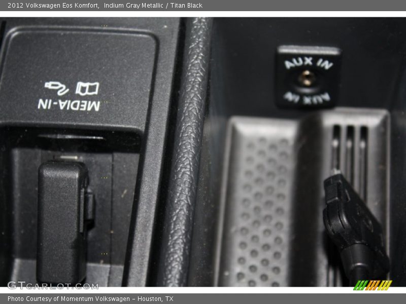 Indium Gray Metallic / Titan Black 2012 Volkswagen Eos Komfort