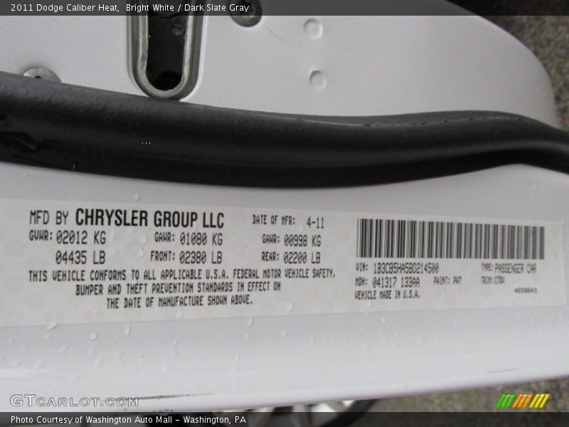 Bright White / Dark Slate Gray 2011 Dodge Caliber Heat