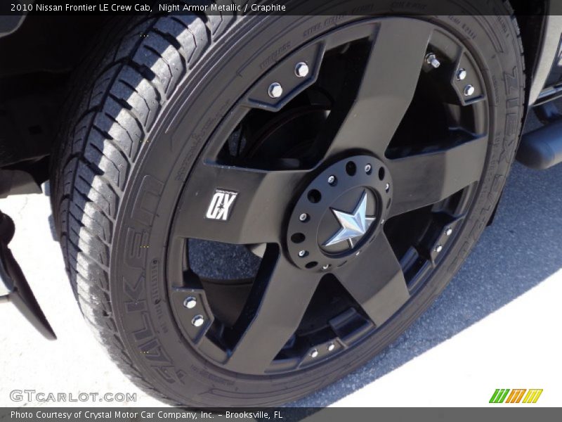 Night Armor Metallic / Graphite 2010 Nissan Frontier LE Crew Cab