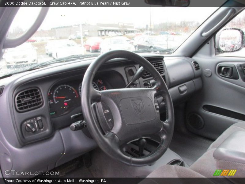 Dashboard of 2000 Dakota SLT Crew Cab 4x4
