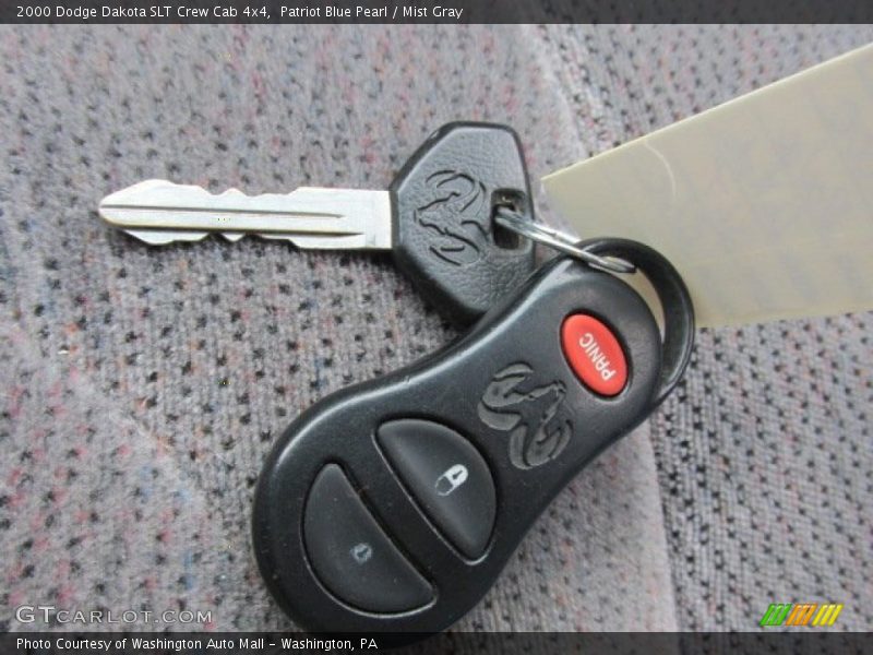 Keys of 2000 Dakota SLT Crew Cab 4x4