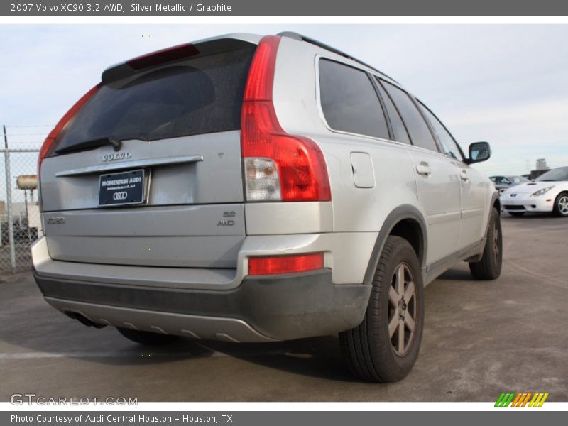 Silver Metallic / Graphite 2007 Volvo XC90 3.2 AWD
