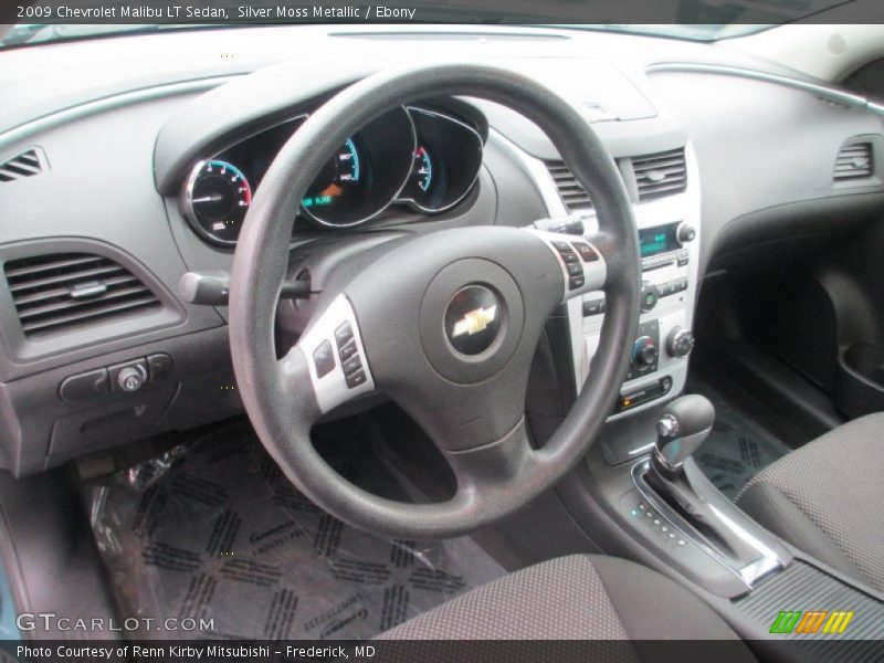 Dashboard of 2009 Malibu LT Sedan