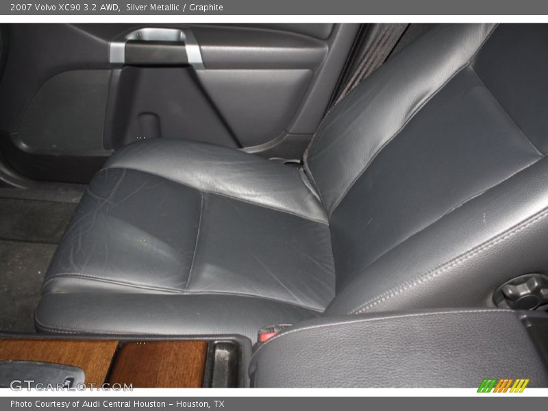 Silver Metallic / Graphite 2007 Volvo XC90 3.2 AWD
