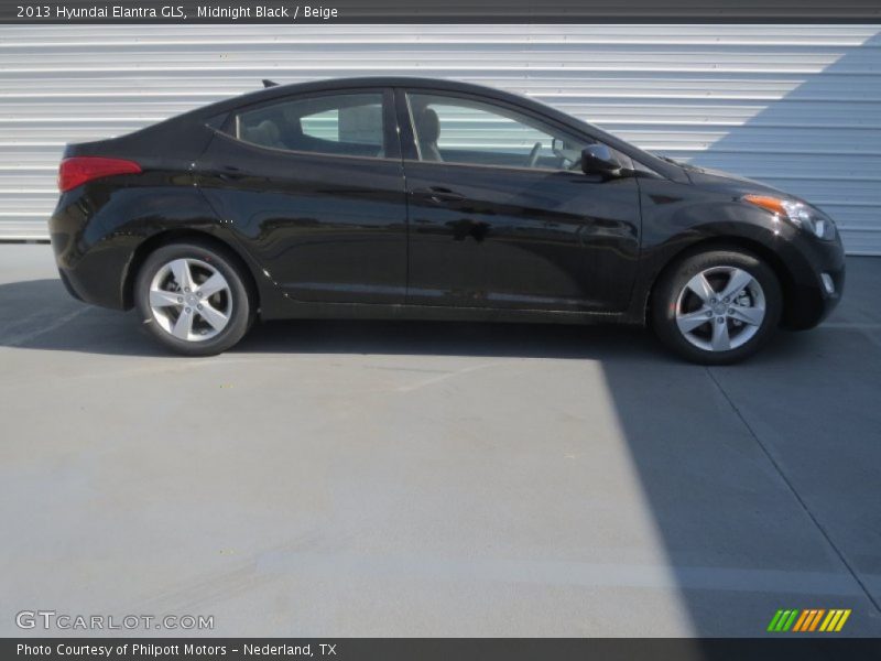 Midnight Black / Beige 2013 Hyundai Elantra GLS