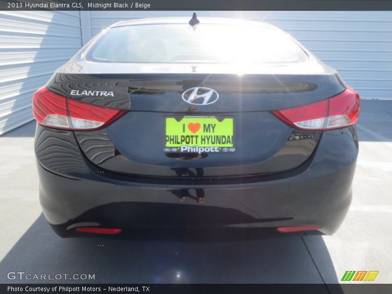 Midnight Black / Beige 2013 Hyundai Elantra GLS