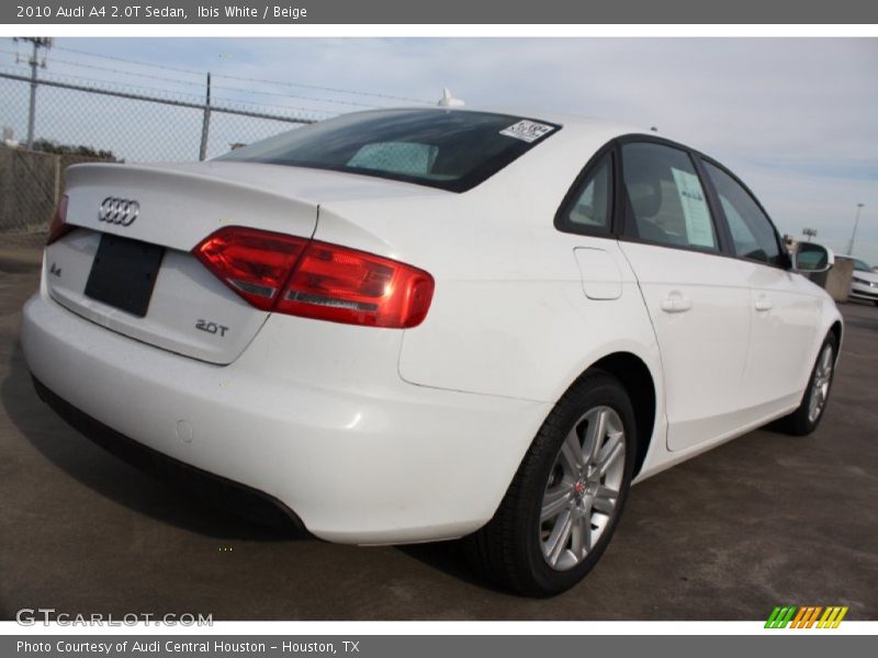 Ibis White / Beige 2010 Audi A4 2.0T Sedan