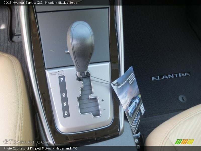 Midnight Black / Beige 2013 Hyundai Elantra GLS
