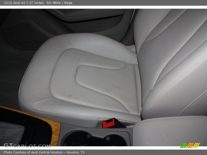 Ibis White / Beige 2010 Audi A4 2.0T Sedan