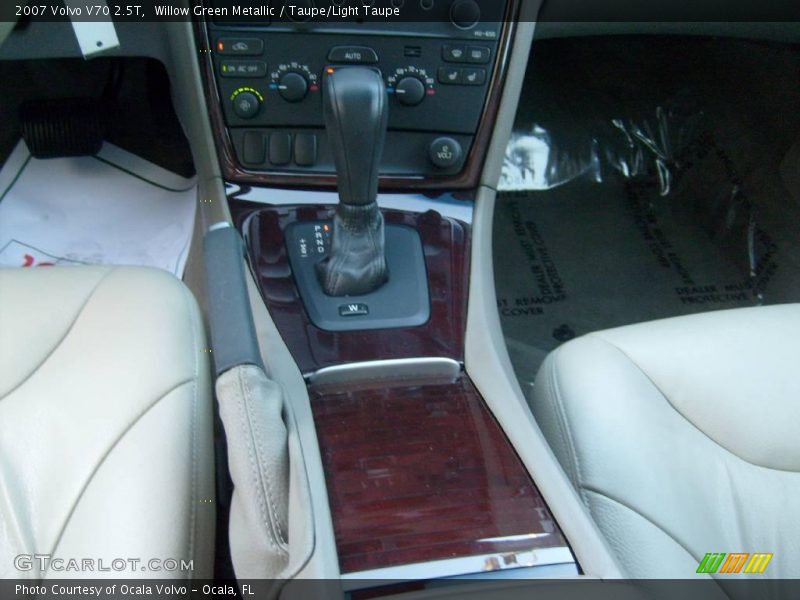 Willow Green Metallic / Taupe/Light Taupe 2007 Volvo V70 2.5T