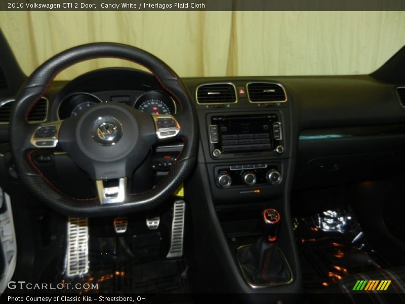 Candy White / Interlagos Plaid Cloth 2010 Volkswagen GTI 2 Door