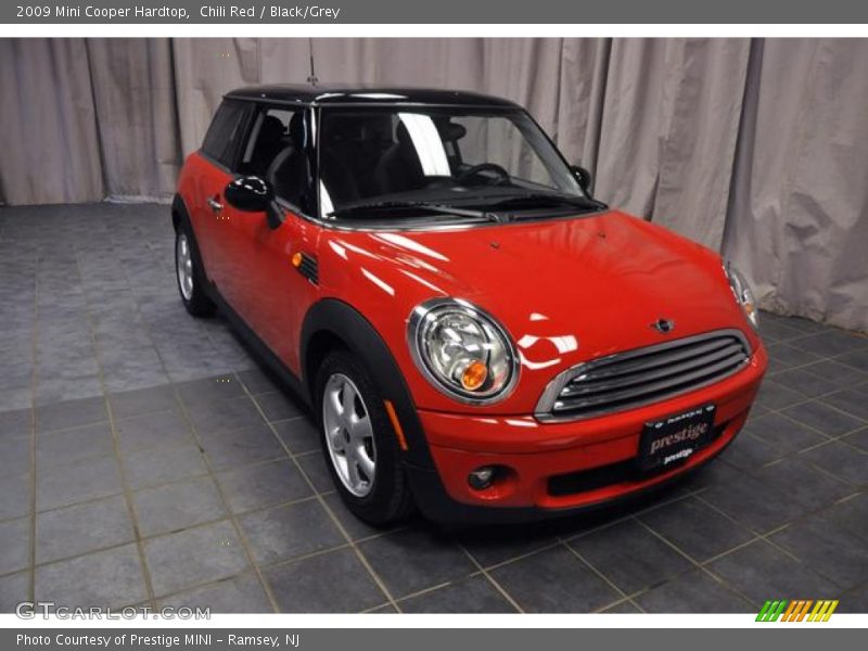 Chili Red / Black/Grey 2009 Mini Cooper Hardtop