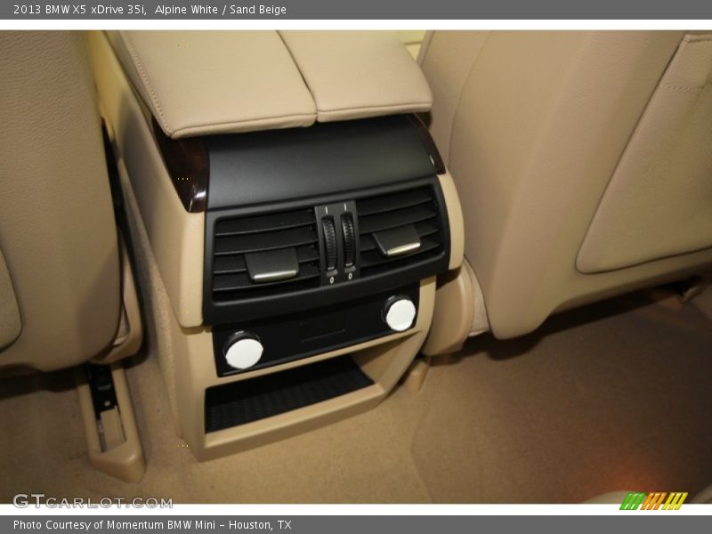 Alpine White / Sand Beige 2013 BMW X5 xDrive 35i