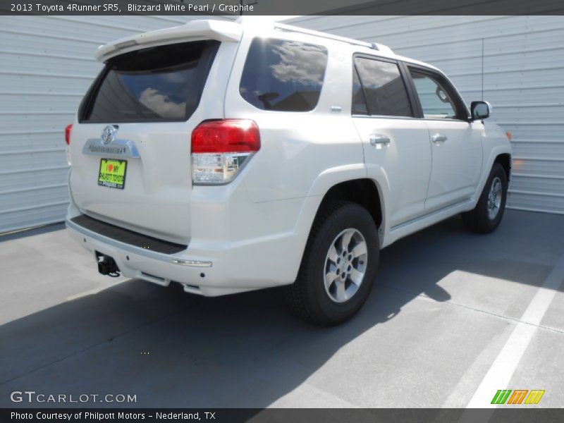 Blizzard White Pearl / Graphite 2013 Toyota 4Runner SR5