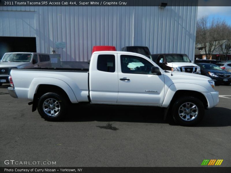 Super White / Graphite Gray 2011 Toyota Tacoma SR5 Access Cab 4x4