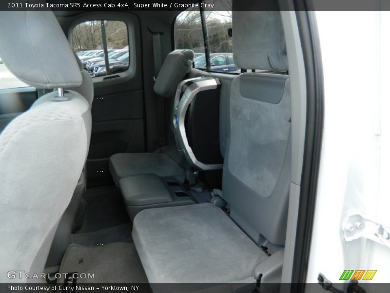 Super White / Graphite Gray 2011 Toyota Tacoma SR5 Access Cab 4x4
