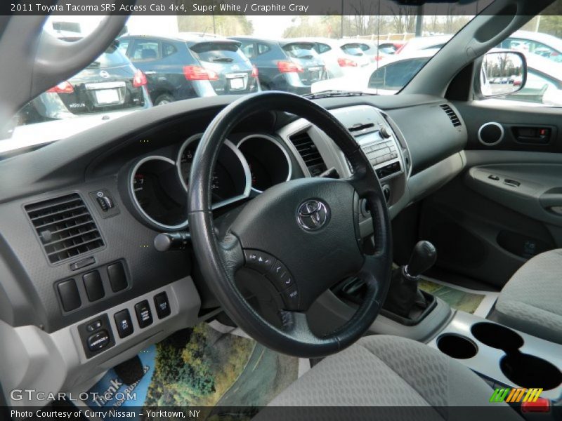 Super White / Graphite Gray 2011 Toyota Tacoma SR5 Access Cab 4x4