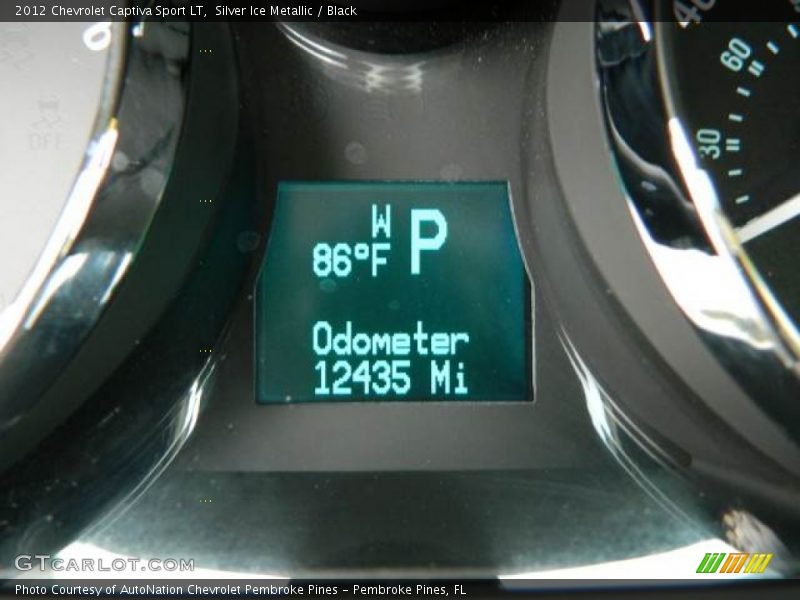 Silver Ice Metallic / Black 2012 Chevrolet Captiva Sport LT