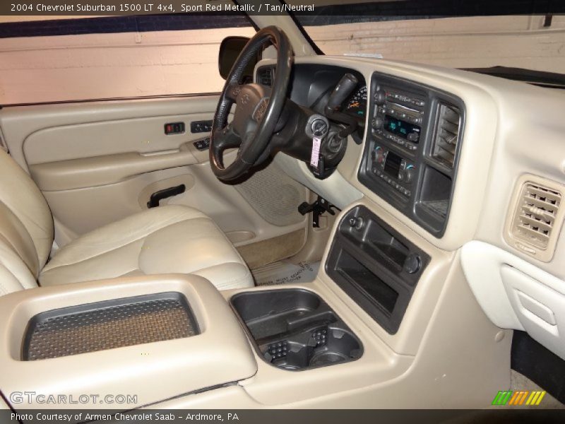 Dashboard of 2004 Suburban 1500 LT 4x4