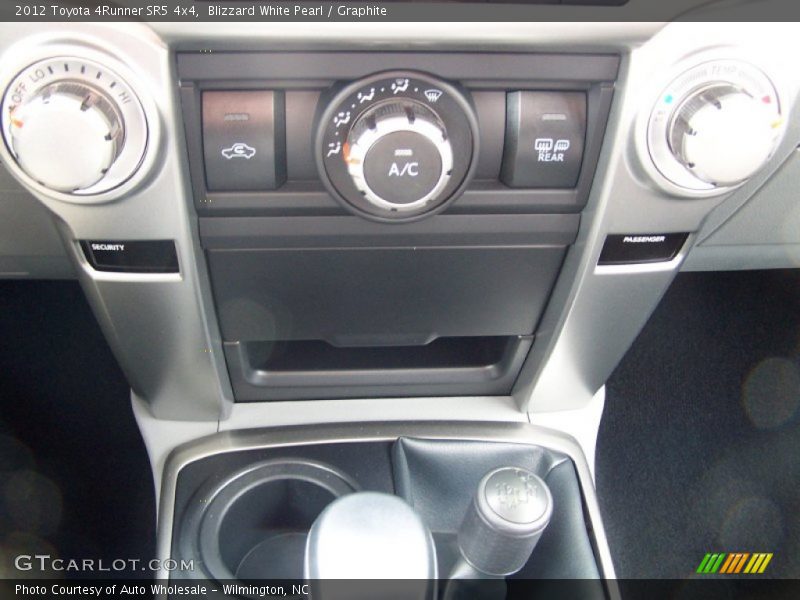 Blizzard White Pearl / Graphite 2012 Toyota 4Runner SR5 4x4