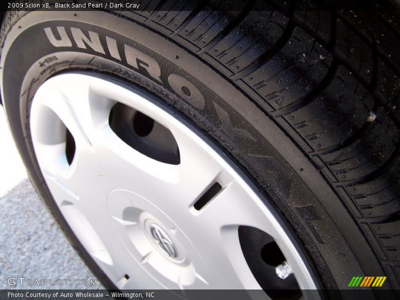 Black Sand Pearl / Dark Gray 2009 Scion xB
